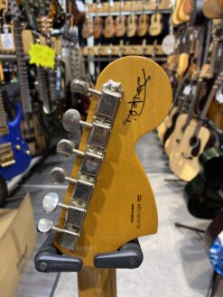 fender strat jimi hendrix montgermont rennes 4
