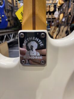 fender strat jimi hendrix montgermont rennes 5